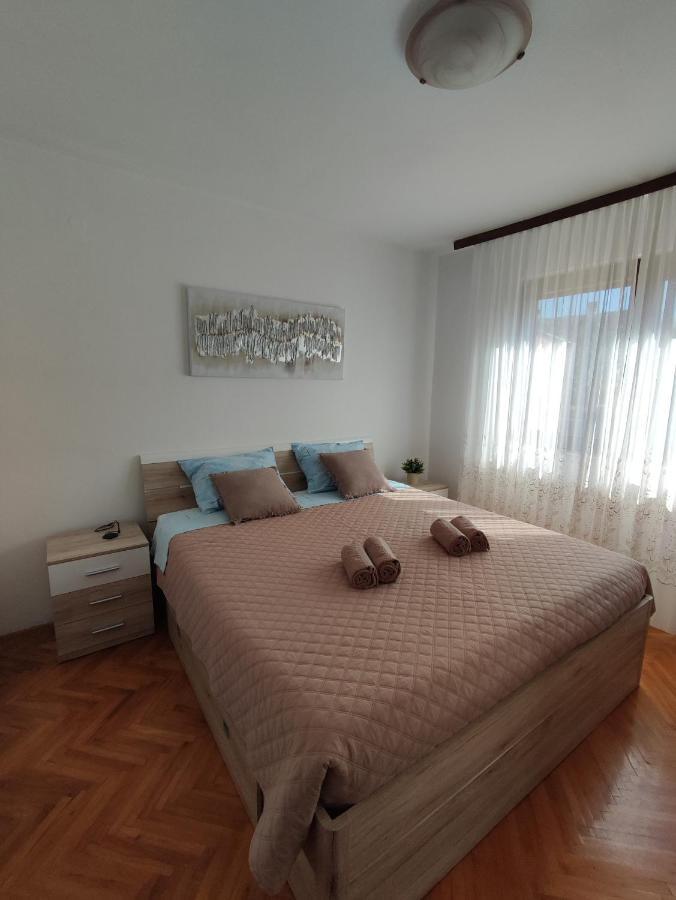 Apartment Jelena Fažana Buitenkant foto